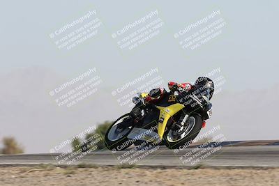 media/Dec-01-2025-Moto Forza (Mon) [[2daa91e15f]]/2-Intermediate Group/Session 2 Turn 9 Entry/